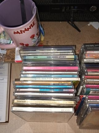 43 CDs Música Variada