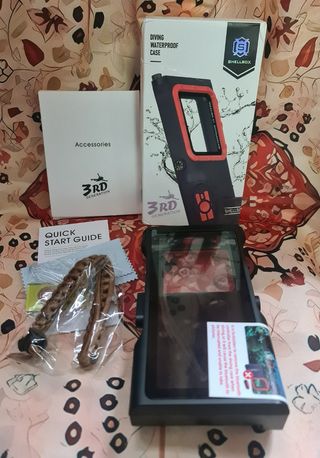 Capa Impermeável Shellbox 15m - Mergulho