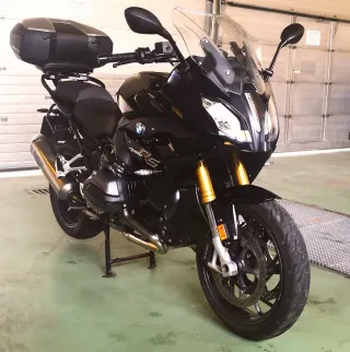 BMW R1200RS -Black. Moto 2017