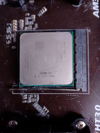 Placa base Gigabyte + Procesador AMD