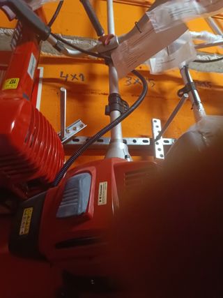 Desbrozadora gasolina dos tiempos motor Kawasaki