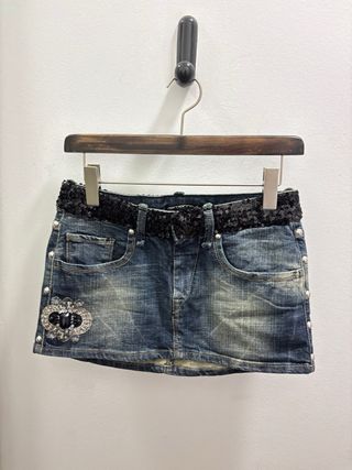 Mini Falda Vaquera con Lentejuelas Marca FORNARINA