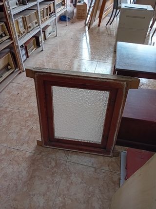 Ventana de madera