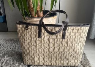 Carolina Herrera 