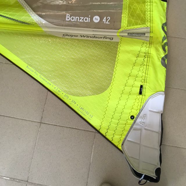 Goya Banzai Pro 2022 4.2 Buen estado