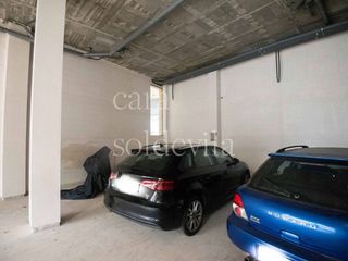 Local comercial en venta en Santa Clara-Caputxins-Hospital en Vic