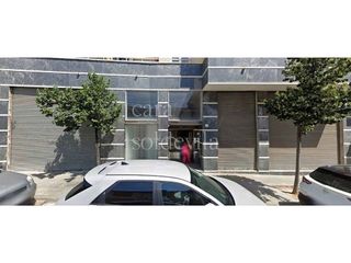 Local comercial en venta en Santa Clara-Caputxins-Hospital en Vic