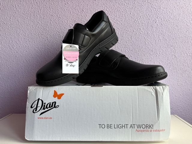 Zapatillas Dian UNISEX negras NUEVAS A ESTRENAR