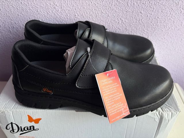 Zapatillas Dian UNISEX negras NUEVAS A ESTRENAR
