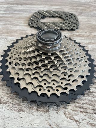 Cassette y cadena nueva a estrenar 