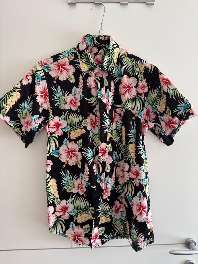 Camicia hawaiana nera fiori tg S