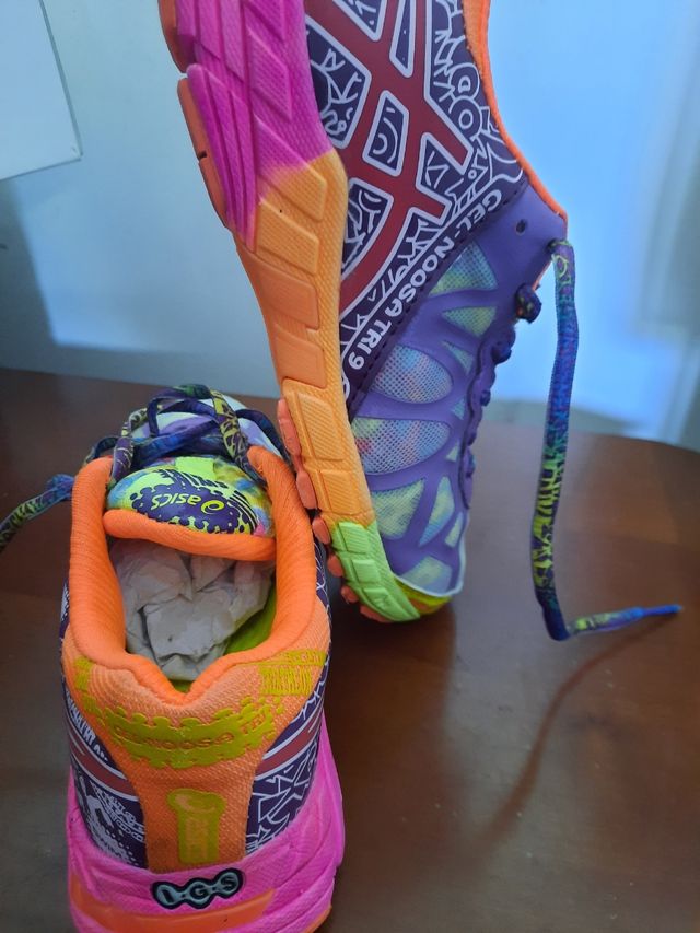 Asics Noosa Tri 9 Multicolor