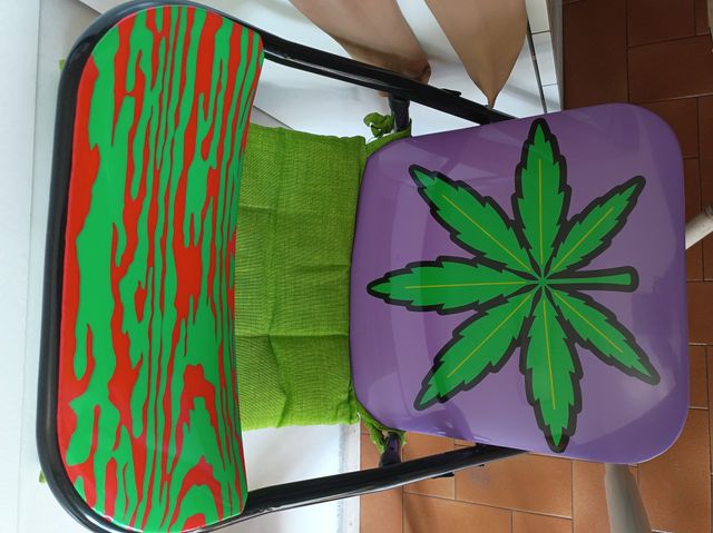 Vendo 4 sedie pieghevoli Blow job seletti