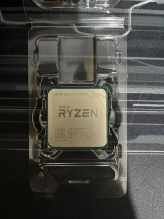  AMD Ryzen 5 3400G 3.7 (Cooler incluido)
