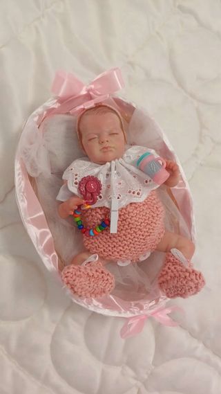 Bebé Reborn 20cm - Realista, pequena