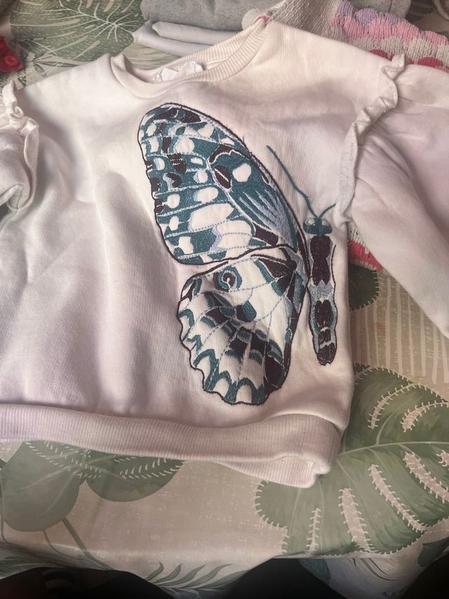 Sweater niña mariposa 9/12 m MNG