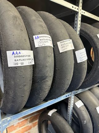 Neumáticos Bridgestone Racing Battlax V02