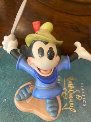 Wdcc Walt Disney classic collection Mickey Mouse brave little tailor Figurine