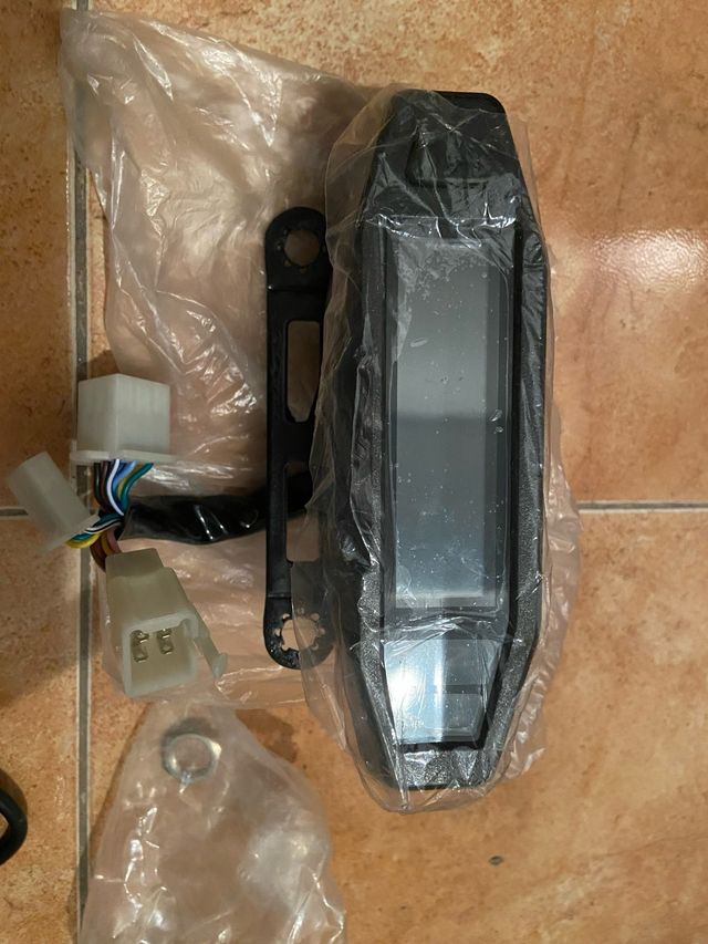 Cuentakilómetros quad o moto enduro etc...