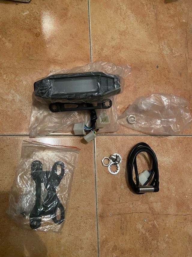 Cuentakilómetros quad o moto enduro etc...