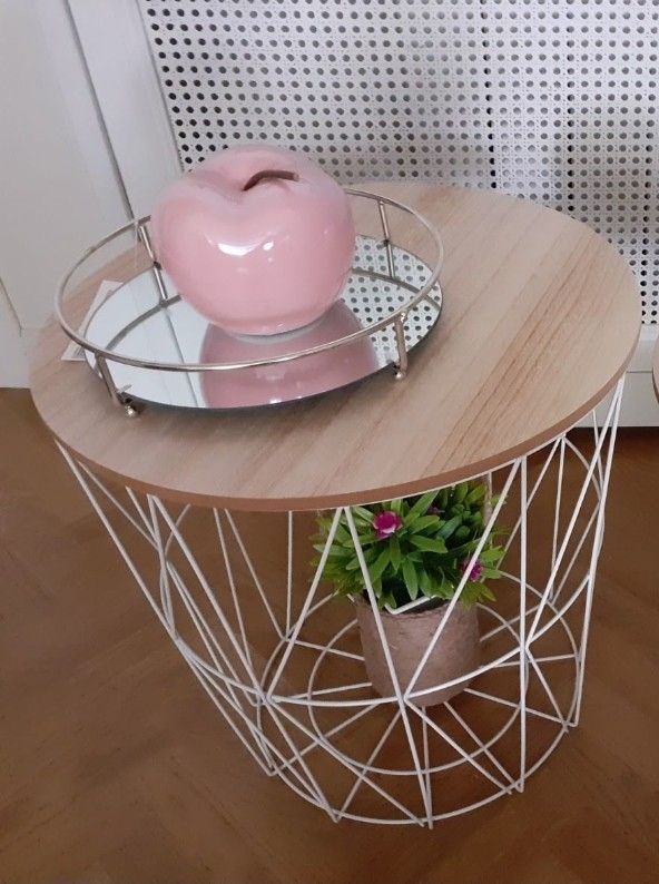 Mesa cesta auxiliar blanca metal y madera