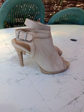 Sandali beige donna n. 36