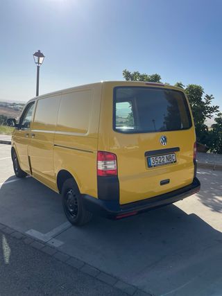 Volkswagen Transporter T5 2012