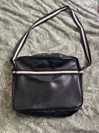 Bolso bandolera negro