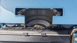 Maquina de escribir olivetti studio  46