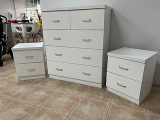 CONJUNTO DE COMODA + 2 MESITAS DE NOCHE ¡NUEVO!