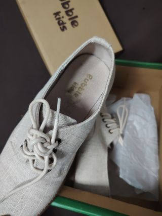 Zapatos Bubble Kids niño comunión beige