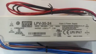 Transformador LED MEAN WELL LPV-35-24