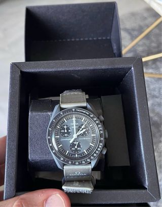 Omega x Swatch Speedmaster Mercury