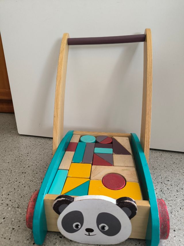 Correpasillos madera, construccion