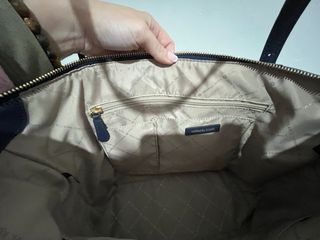 Bolso Michael Kors azul marino