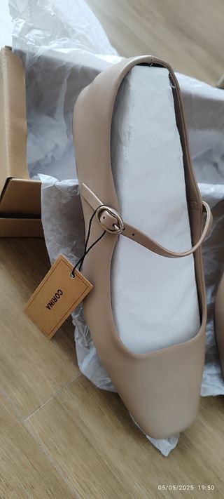 Manoletina número 41, nuevas sin usar, color taupe