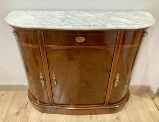 Recibidor madera y mármol con espejo 