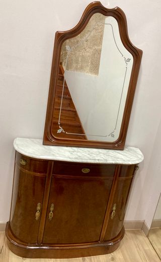 Recibidor madera y mármol con espejo 
