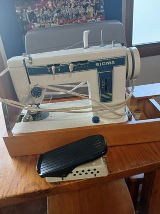 Maquina de coser sigma
