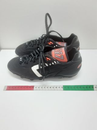 Botas de fútbol vintage Line7 negro 38