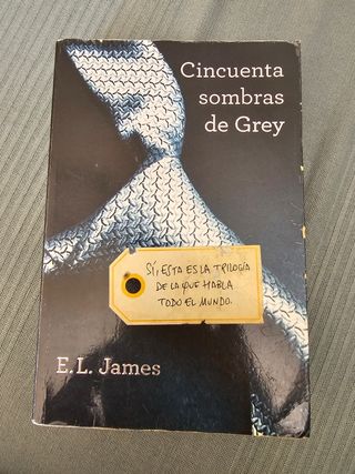 CINCUENTA SOMBRAS DE GREY