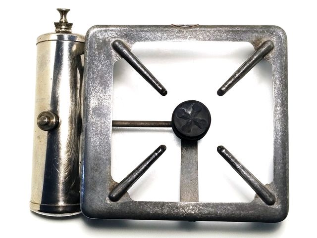 Fornello da campo a petrolio anni 40