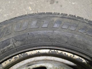 Neumático 175/70R13 82T