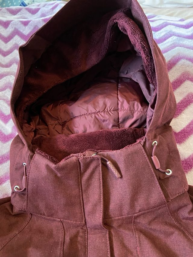 Giubbotto North Face Bordeaux molto caldo e impermeabile