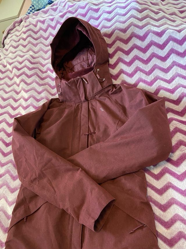 Giubbotto North Face Bordeaux molto caldo e impermeabile