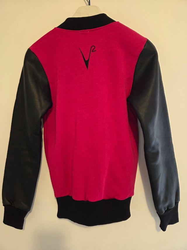 Giacca in felpa e pelle rosa e nera