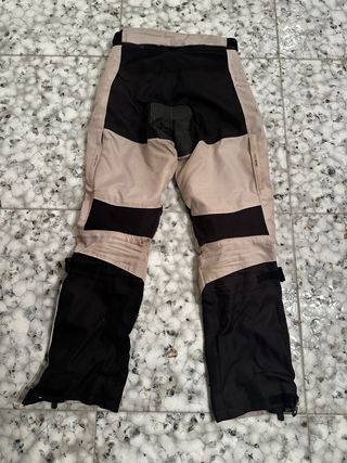 Chaqueta y pantalón moto LOVO 3 estaciones