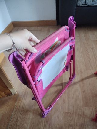 Sillas plegables niña niño 7€ cada una