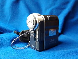 Cámara de vídeo MiniDV JVC GR-DX300E