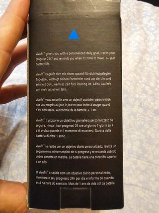 Vìvofit fitness band by GARMIN